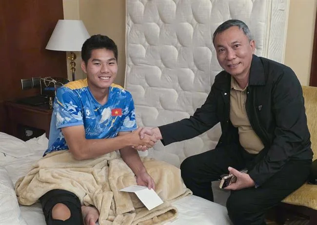 Hình ảnh tượng trưng cho việc người dùng chấp nhận các điều khoản dịch vụ của f1680 website chính thức, thể hiện sự đồng thuận với các quy định pháp lý và cam kết cá cược trực tuyến an toàn.